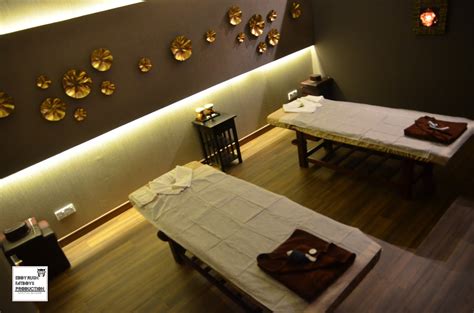 B2B Sunway pyramid Massage Services